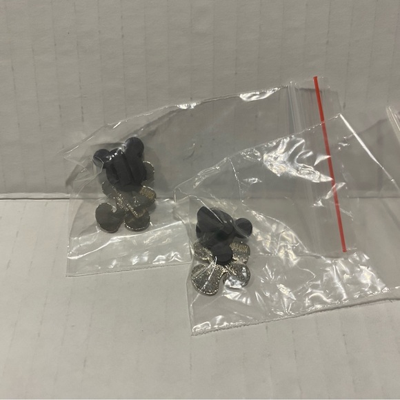 Disney Mickey Mouse Walking Lapel Pin Disney Movie Insiders Lot Of 2 - Picture 2 of 2